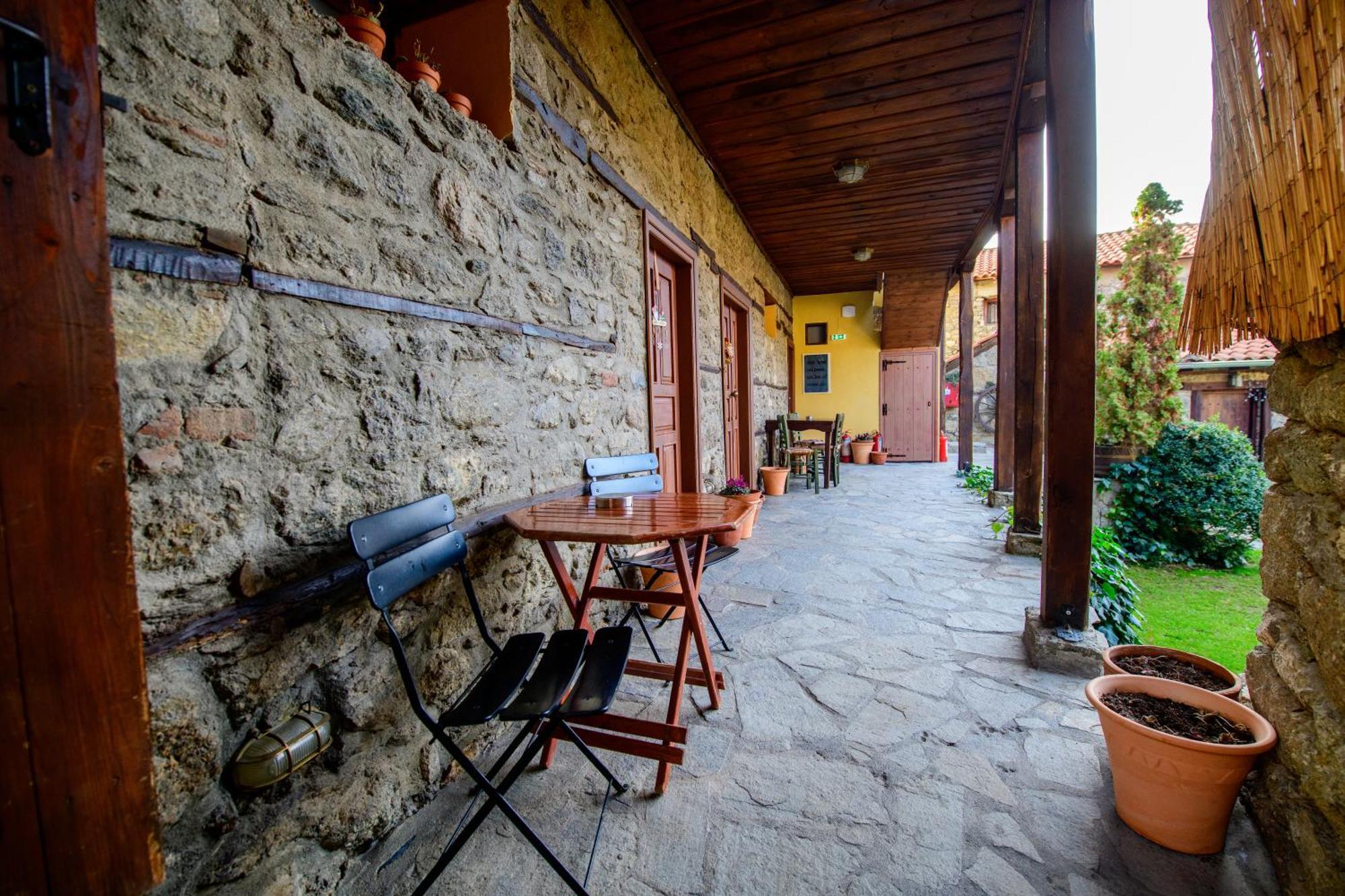 Agios Germanos Hotel Eksteriør billede