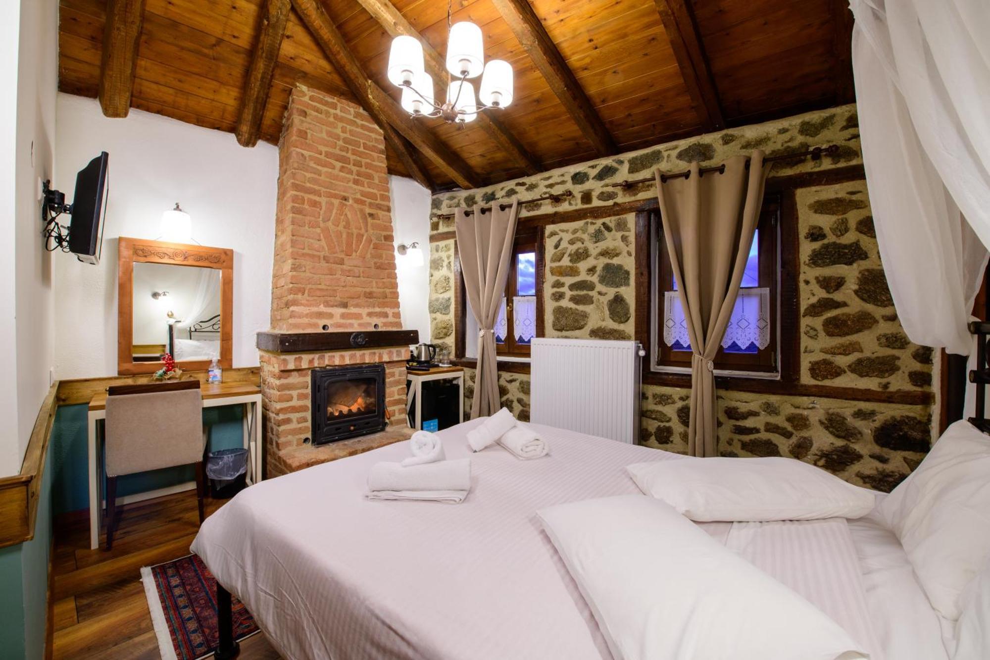 Agios Germanos Hotel Eksteriør billede