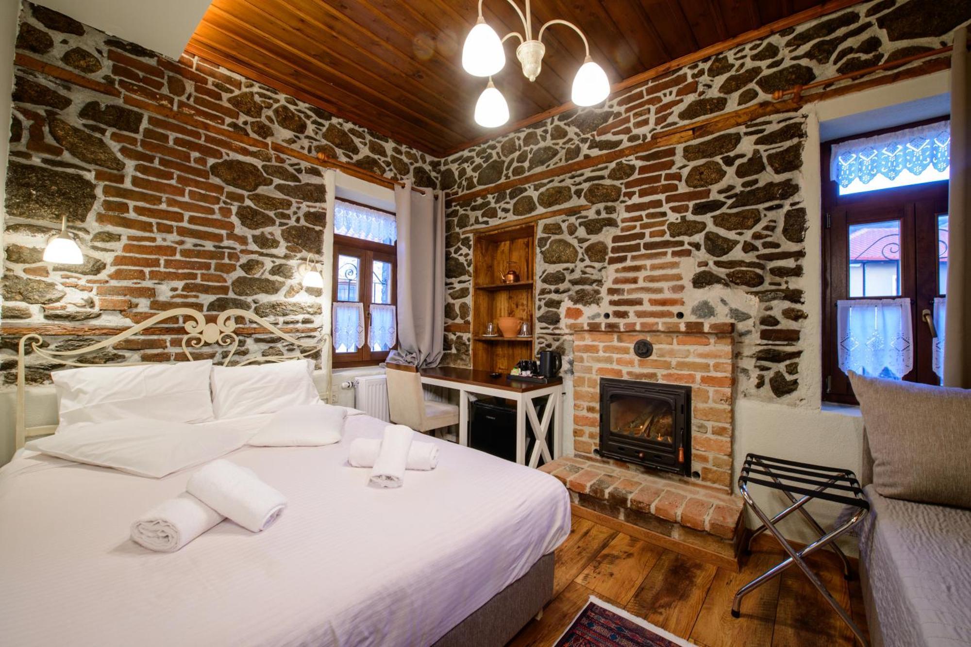 Agios Germanos Hotel Eksteriør billede