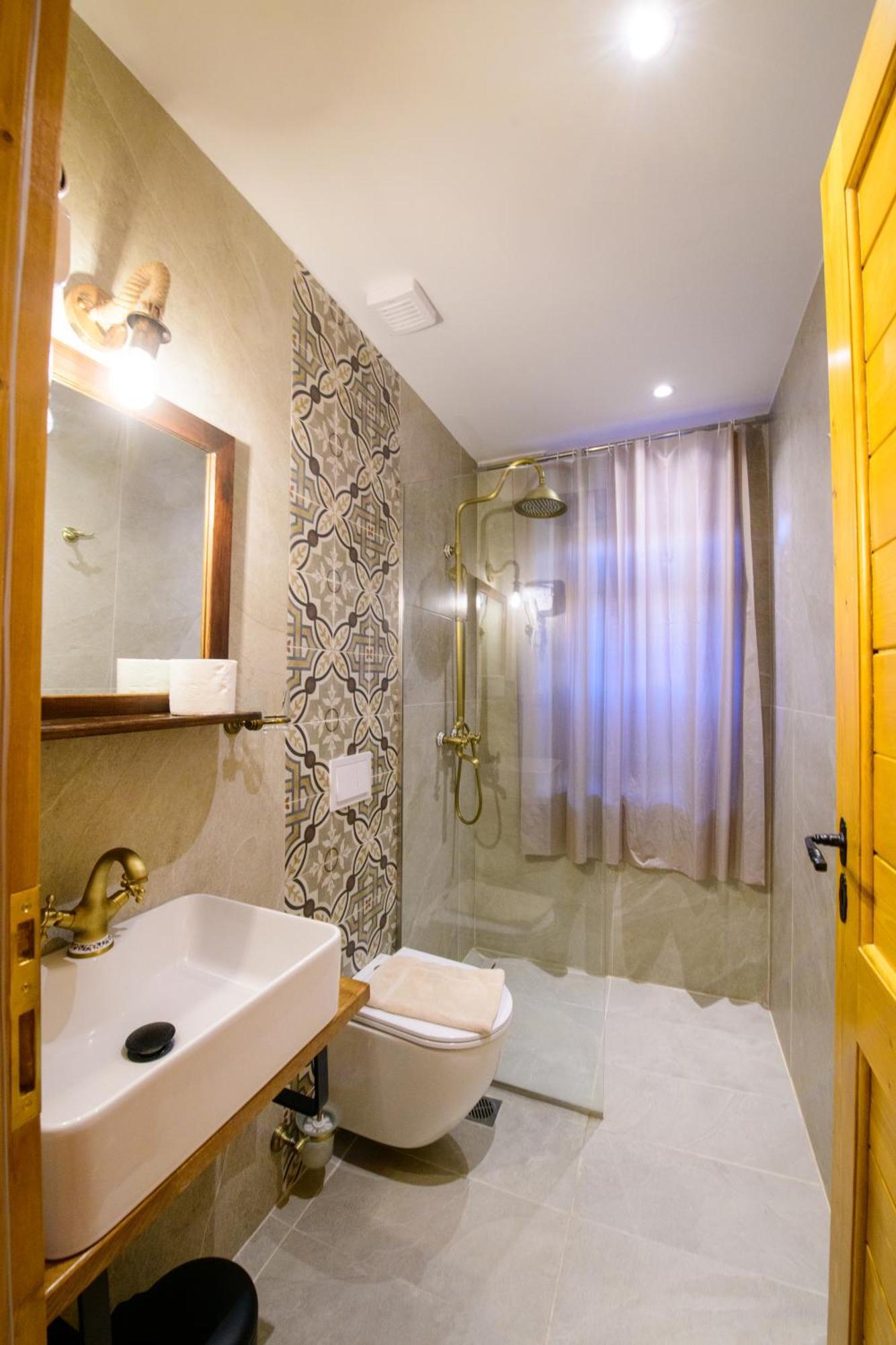 Agios Germanos Hotel Eksteriør billede