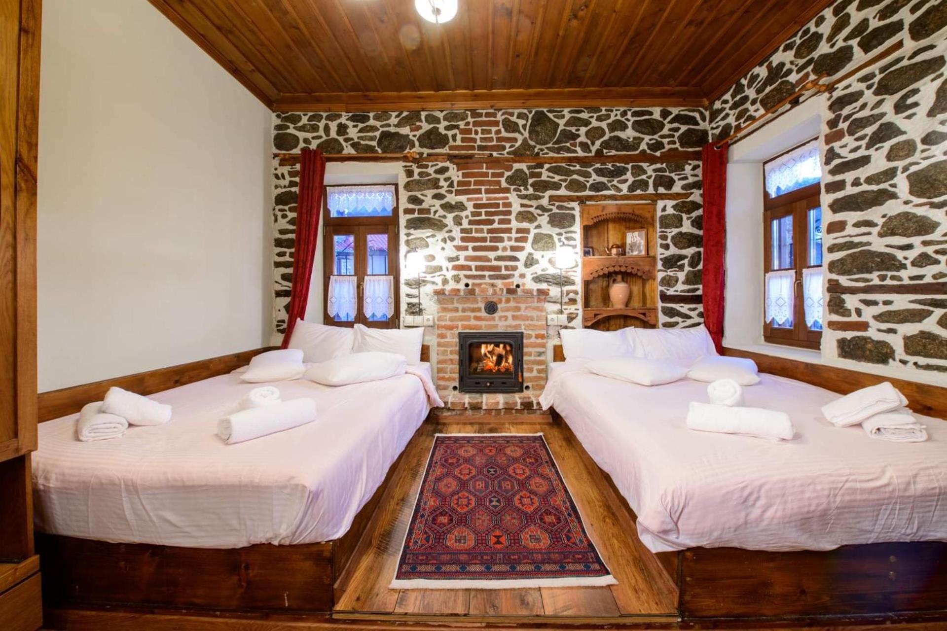 Agios Germanos Hotel Eksteriør billede